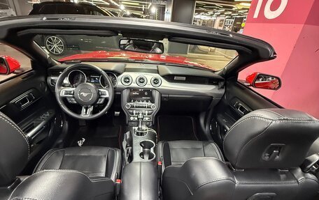 Ford Mustang VI рестайлинг, 2019 год, 3 590 000 рублей, 18 фотография