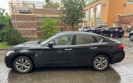 Infiniti Q70 I, 2014 год, 2 350 000 рублей, 2 фотография