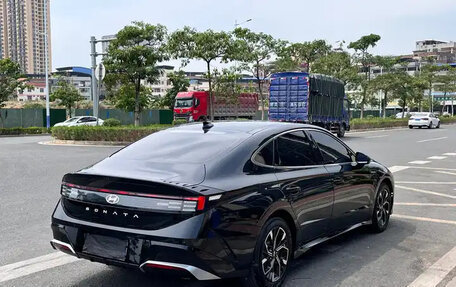 Hyundai Sonata VIII, 2024 год, 2 330 000 рублей, 4 фотография