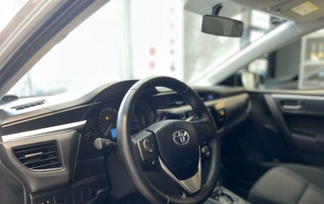 Toyota Corolla, 2016 год, 1 370 000 рублей, 8 фотография