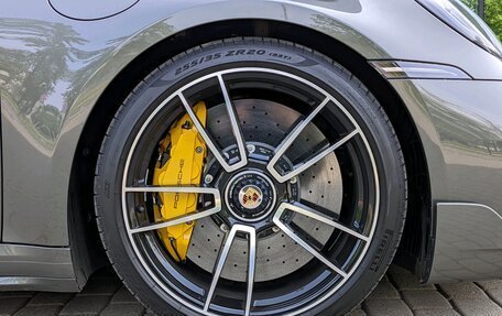 Porsche 911, 2022 год, 32 000 000 рублей, 8 фотография