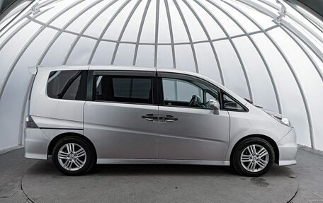 Honda Stepwgn III, 2007 год, 1 390 000 рублей, 5 фотография
