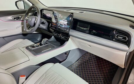 GAC GS8, 2024 год, 4 740 000 рублей, 8 фотография