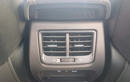Geely Tugella FY11, 2023 год, 2 699 000 рублей, 27 фотография