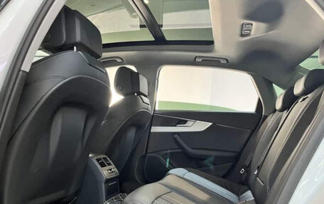 Audi A4, 2022 год, 2 650 000 рублей, 12 фотография