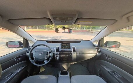 Toyota Prius, 2007 год, 640 000 рублей, 7 фотография