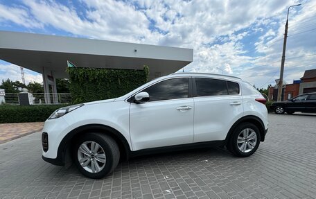 KIA Sportage IV рестайлинг, 2018 год, 2 550 000 рублей, 4 фотография