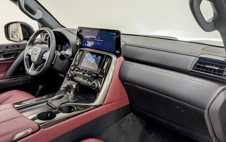 Lexus LX, 2024 год, 20 900 000 рублей, 9 фотография