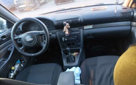 Audi A4, 1998 год, 200 000 рублей, 8 фотография
