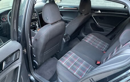 Volkswagen Golf GTI VII, 2016 год, 1 850 000 рублей, 8 фотография