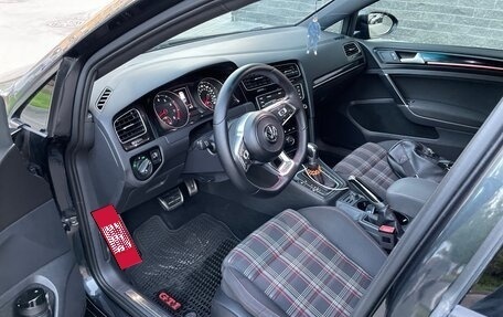 Volkswagen Golf GTI VII, 2016 год, 1 850 000 рублей, 7 фотография