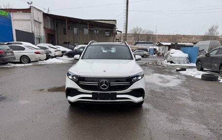 Mercedes-Benz EQB, 2022 год, 5 499 000 рублей, 2 фотография
