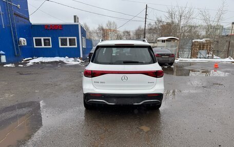 Mercedes-Benz EQB, 2022 год, 5 499 000 рублей, 15 фотография