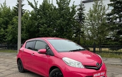 Toyota Vitz, 2014 год, 750 000 рублей, 1 фотография