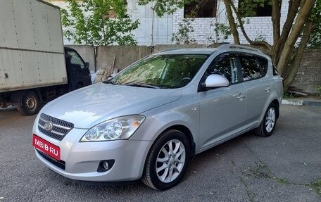 KIA cee'd I рестайлинг, 2008 год, 935 000 рублей, 1 фотография