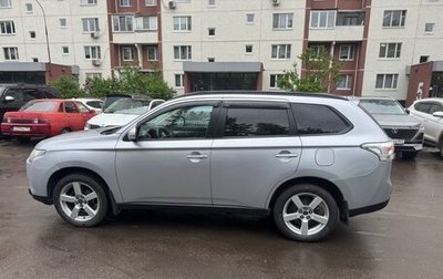 Mitsubishi Outlander III рестайлинг 3, 2013 год, 1 400 000 рублей, 1 фотография