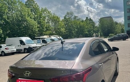 Hyundai Solaris II рестайлинг, 2018 год, 1 550 000 рублей, 3 фотография