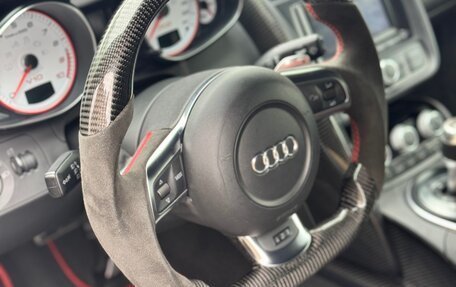 Audi R8, 2012 год, 6 240 000 рублей, 26 фотография
