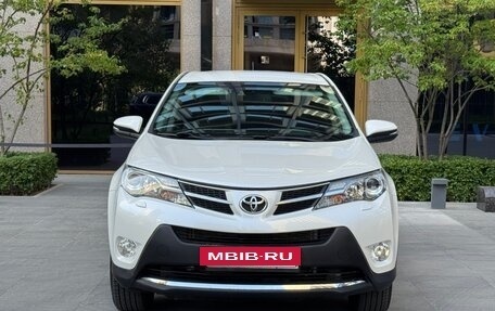 Toyota RAV4, 2013 год, 3 200 000 рублей, 3 фотография