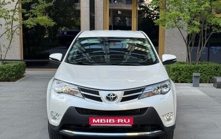 Toyota RAV4, 2013 год, 3 200 000 рублей, 5 фотография