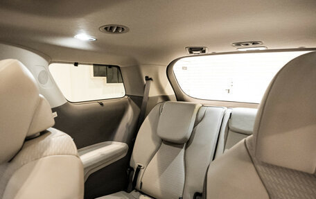 KIA Carnival, 2024 год, 6 890 000 рублей, 32 фотография