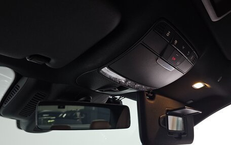 Mercedes-Benz E-Класс, 2022 год, 4 500 000 рублей, 16 фотография