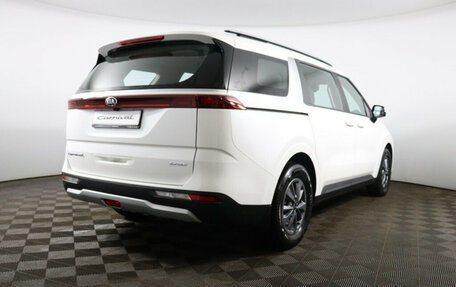 KIA Carnival, 2024 год, 6 890 000 рублей, 3 фотография