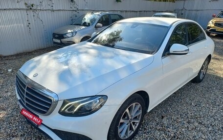 Mercedes-Benz E-Класс, 2018 год, 1 797 495 рублей, 16 фотография