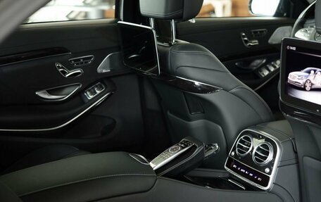 Mercedes-Benz S-Класс, 2018 год, 65 000 000 рублей, 32 фотография