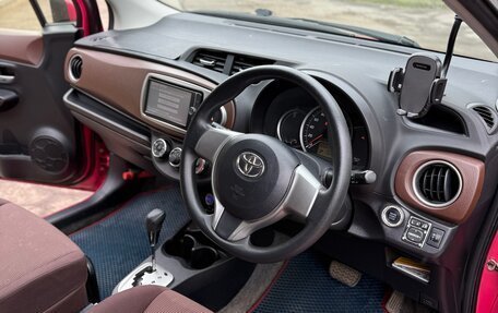 Toyota Vitz, 2014 год, 750 000 рублей, 7 фотография