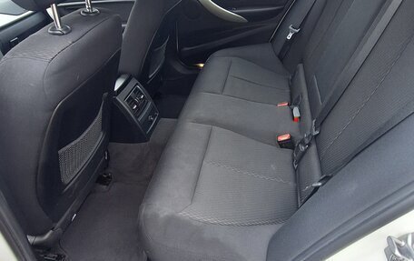 BMW 3 серия, 2015 год, 1 400 000 рублей, 12 фотография