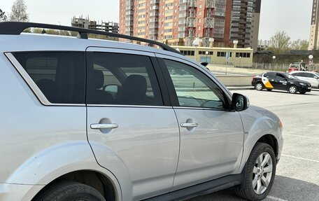Mitsubishi Outlander III рестайлинг 3, 2011 год, 1 650 000 рублей, 20 фотография