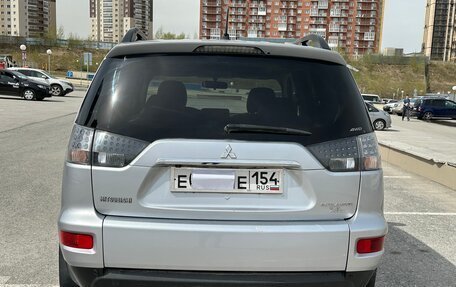 Mitsubishi Outlander III рестайлинг 3, 2011 год, 1 650 000 рублей, 15 фотография