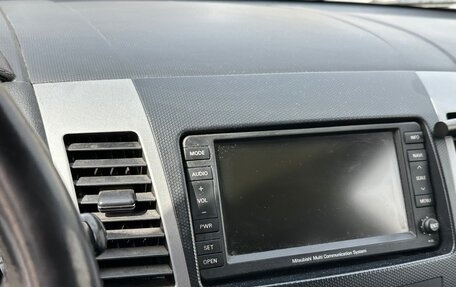 Mitsubishi Outlander III рестайлинг 3, 2011 год, 1 650 000 рублей, 12 фотография