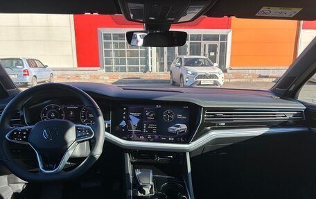 Volkswagen Touareg III, 2019 год, 5 250 000 рублей, 10 фотография