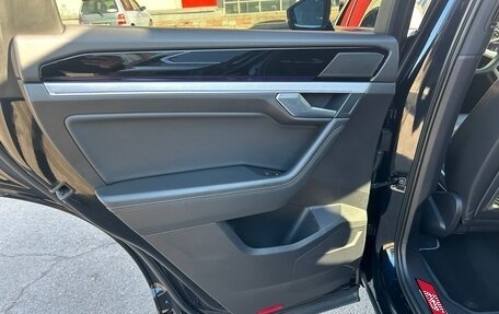 Volkswagen Touareg III, 2019 год, 5 250 000 рублей, 17 фотография