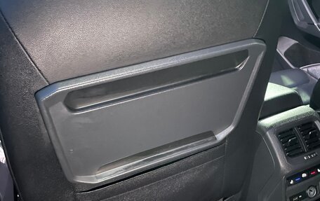Volkswagen Tiguan II, 2020 год, 3 000 000 рублей, 16 фотография
