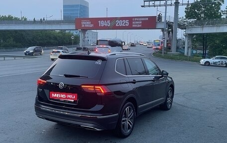 Volkswagen Tiguan II, 2020 год, 3 000 000 рублей, 4 фотография