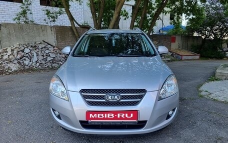 KIA cee'd I рестайлинг, 2008 год, 935 000 рублей, 2 фотография