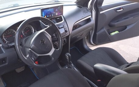 Suzuki Swift IV, 2011 год, 780 000 рублей, 16 фотография