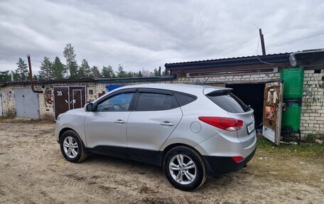 Hyundai ix35 I рестайлинг, 2012 год, 950 000 рублей, 3 фотография