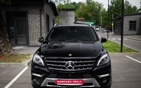 Mercedes-Benz M-Класс, 2015 год, 3 800 000 рублей, 23 фотография