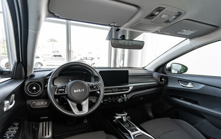 KIA K3, 2024 год, 2 990 000 рублей, 12 фотография
