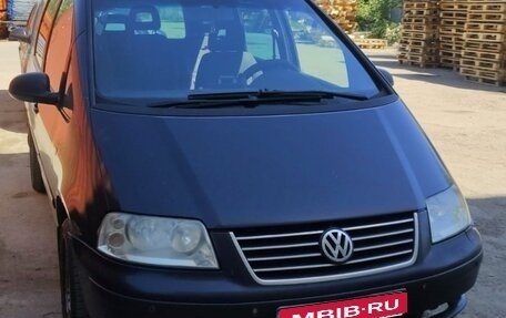 Volkswagen Sharan I рестайлинг, 2004 год, 650 000 рублей, 4 фотография