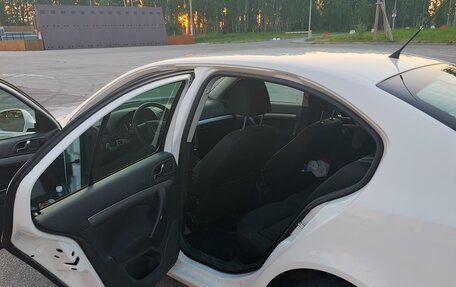 Skoda Octavia, 2010 год, 1 000 000 рублей, 9 фотография