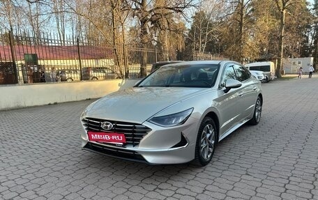 Hyundai Sonata VIII, 2020 год, 2 150 000 рублей, 3 фотография