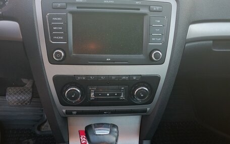 Skoda Octavia, 2010 год, 1 000 000 рублей, 16 фотография