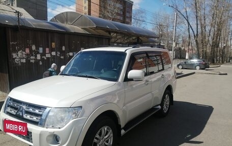Mitsubishi Pajero IV, 2014 год, 2 490 рублей, 4 фотография