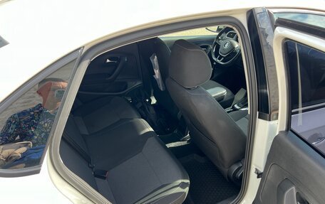 Volkswagen Polo VI (EU Market), 2017 год, 1 300 000 рублей, 16 фотография