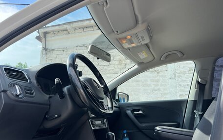 Volkswagen Polo VI (EU Market), 2017 год, 1 300 000 рублей, 23 фотография
